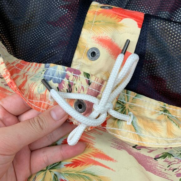 Lands End Hoffman California Swim Trunk Men XXL 2XL Floral Red Brief Lined Short - Picture 4 of 14